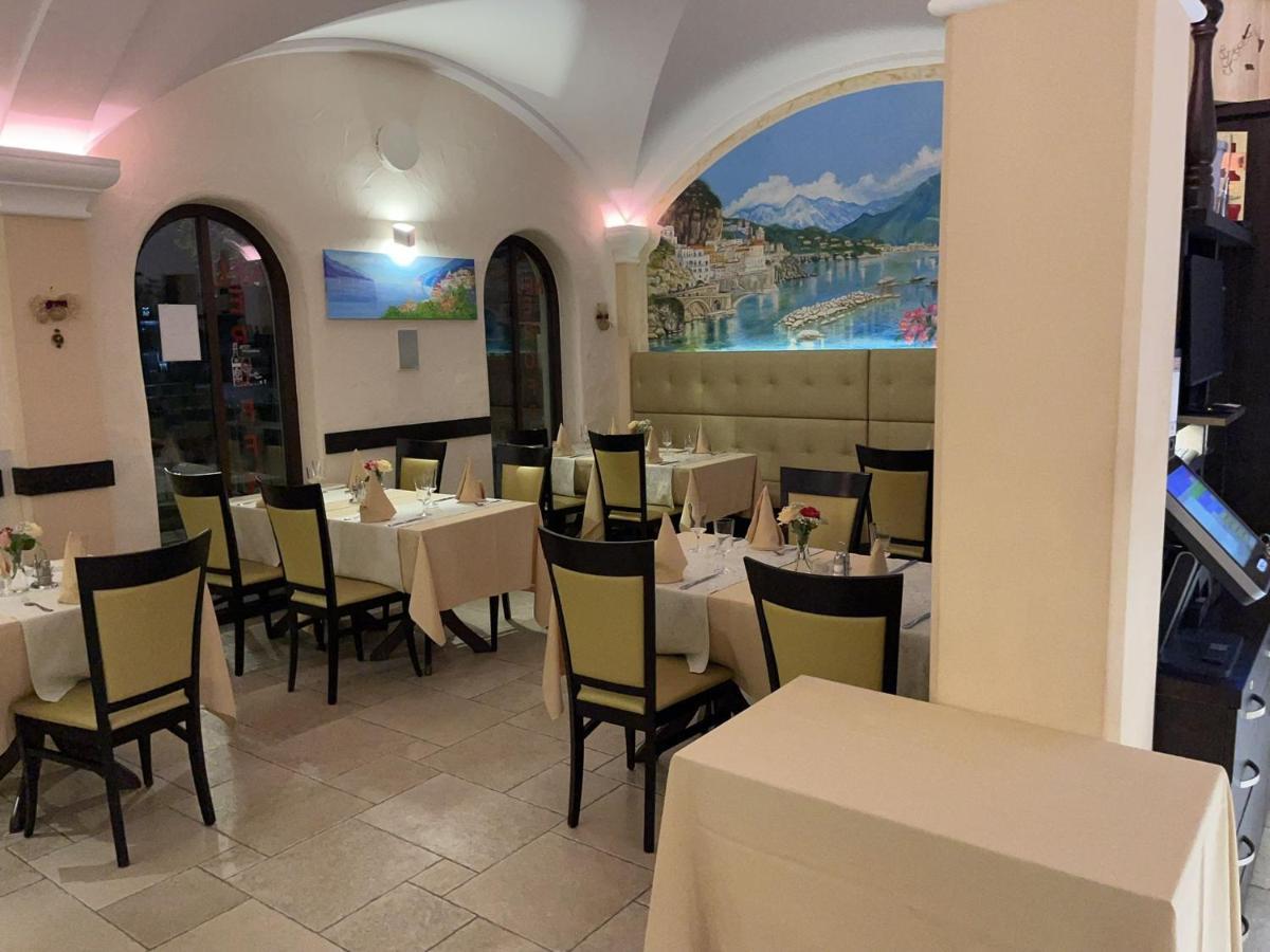 Amalfi Buttenwiesen Kültér fotó